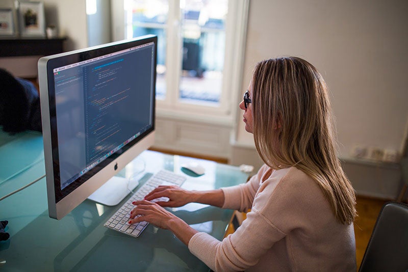 How To Become A Computer Systems Analyst