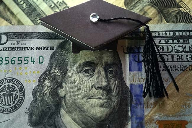 Does a College Degree Still Hold Value in 2025?
