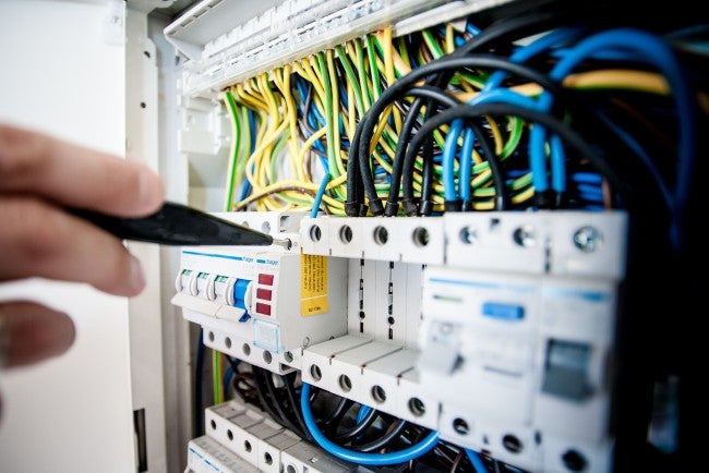 Computer hardware and wires