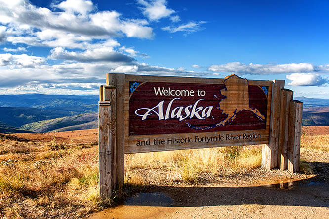 Welcome to Alaska sign