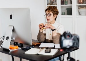 professional woman on call and laptop