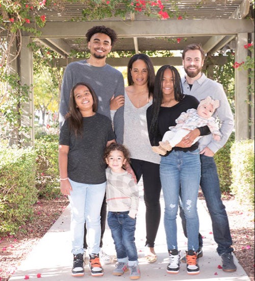Mitsu Frazier with her family
