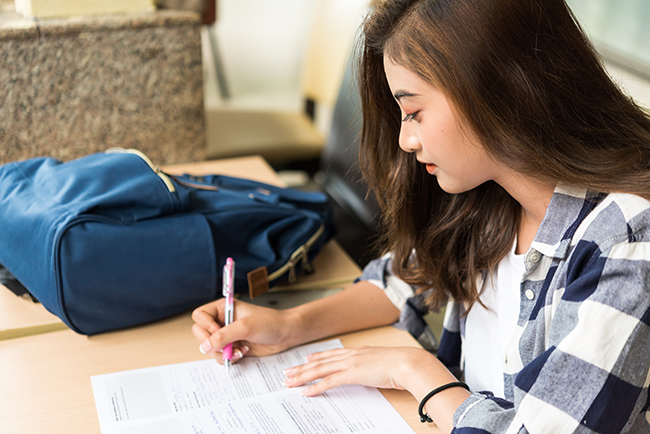 student filling out application