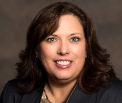 headshot of Angela Hinson Quick