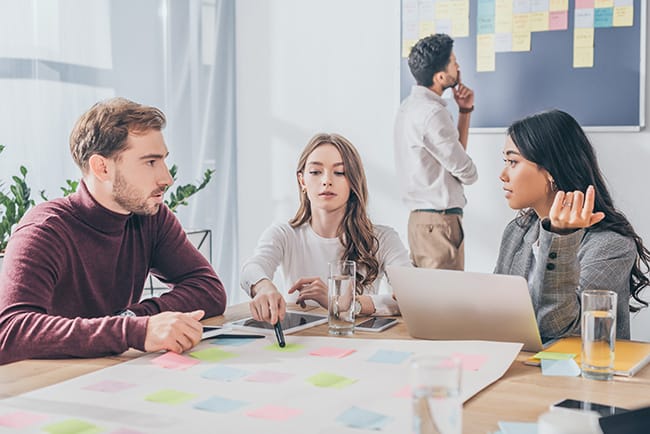 IT professionals using scrum