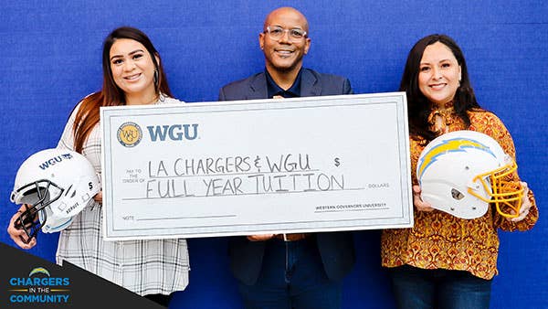 The LA Chargers and WGU recently partnered with LAUSD for a First Books Event to donate books to Heninger Elementary school students in Santa Ana, CA. 
